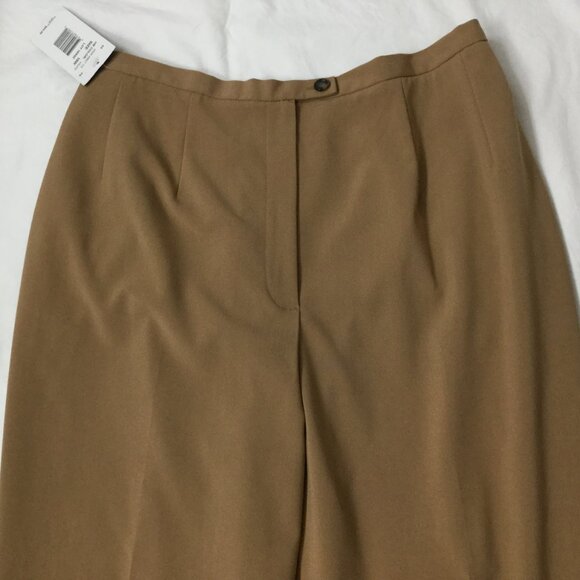 Harve Bernard Women Plus Size 18W Tan Pants Stretch Elastic Waist Tapered NWT - Picture 6 of 10
